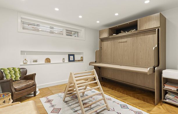 2861 W 13th Avenue Kitsilano