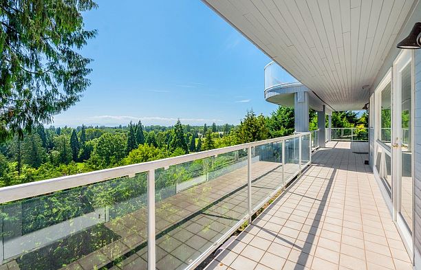 2408 SW Marine Drive Southlands