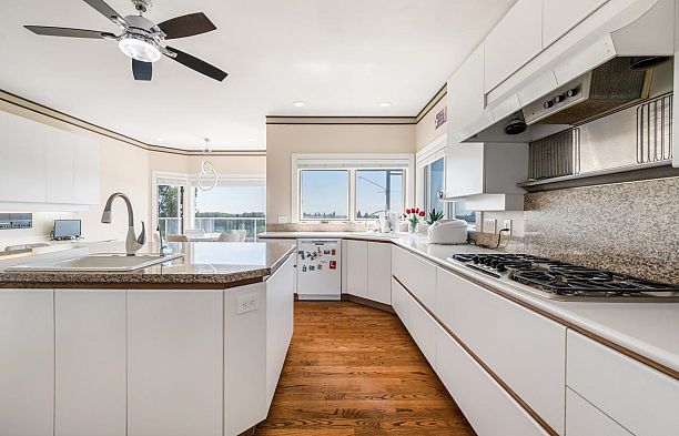 2408 SW Marine Drive Southlands