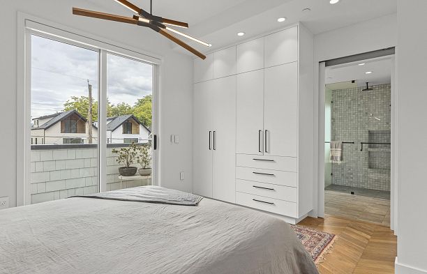 2861 W 13th Avenue Kitsilano