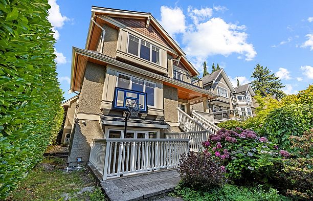 4042 W 34th Avenue Dunbar