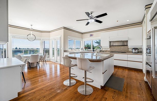 2408 SW Marine Drive Southlands