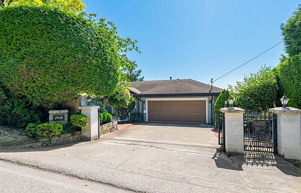 2408 SW Marine Drive Southlands