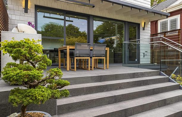2861 W 13th Avenue Kitsilano