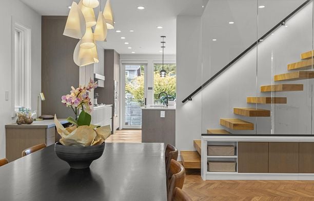 2861 W 13th Avenue Kitsilano