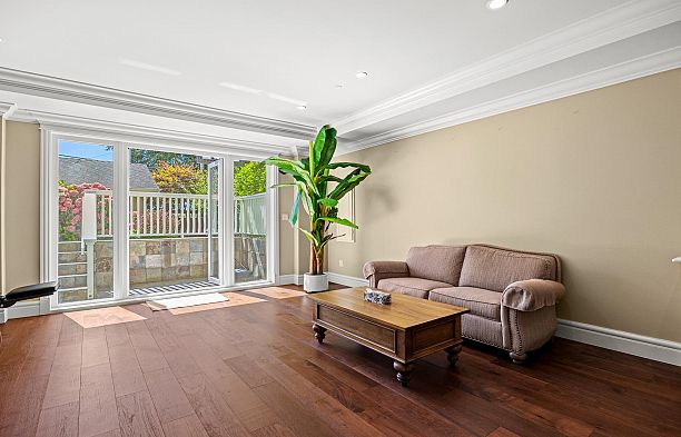 4042 W 34th Avenue Dunbar