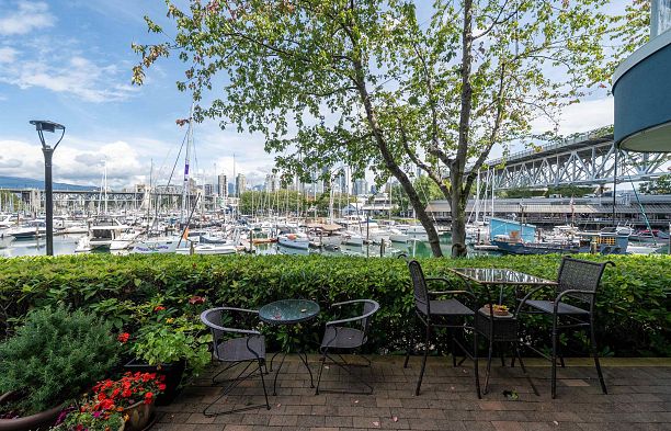 108 1502 Island Park Walk False Creek