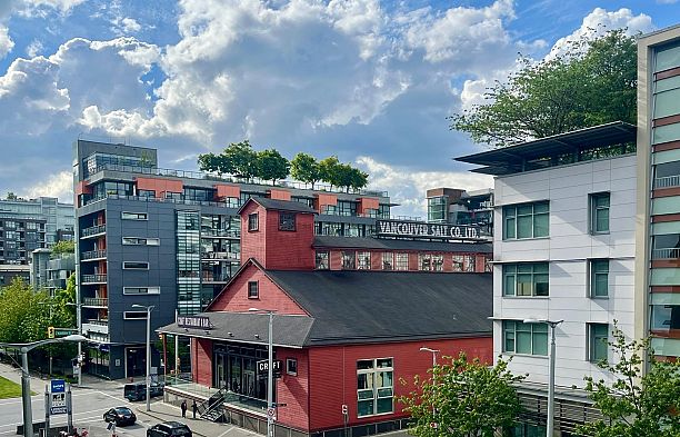 515 38 W 1st Avenue False Creek