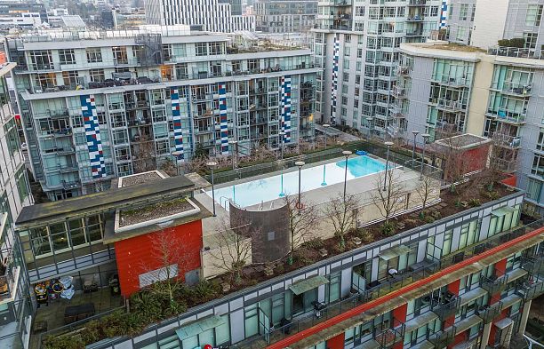 515 38 W 1st Avenue False Creek