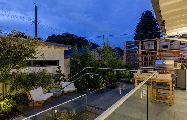 2861 W 13th Avenue Kitsilano