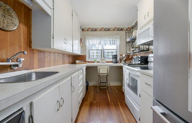 125 E 48th Avenue Main