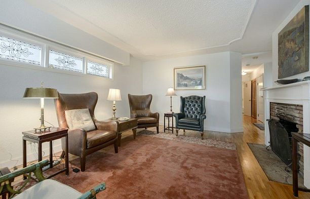 125 E 48th Avenue Main