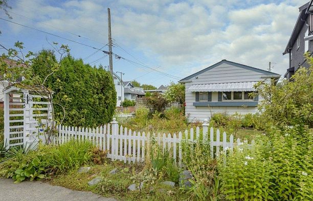 125 E 48th Avenue Main