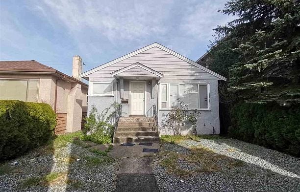 8556 Oak Street Marpole