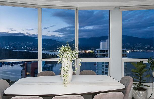3306 1111 W Pender Street Coal Harbour