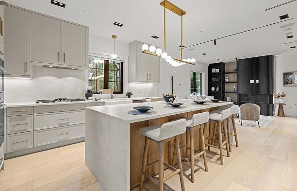 5528 Balaclava Street Kerrisdale