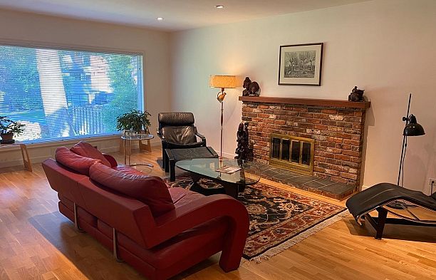 5876 Highbury Street Southlands