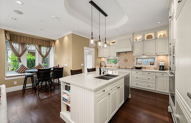 2967 W 43rd Avenue Kerrisdale