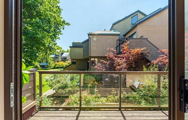 774 Millbank False Creek
