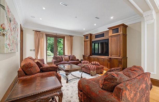 1 3838 Cypress Street Shaughnessy