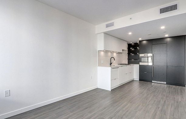 502 210 E 5th Avenue Mount Pleasant VE