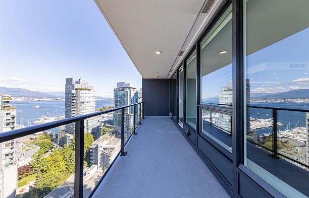1701 620 Cardero Street Coal Harbour