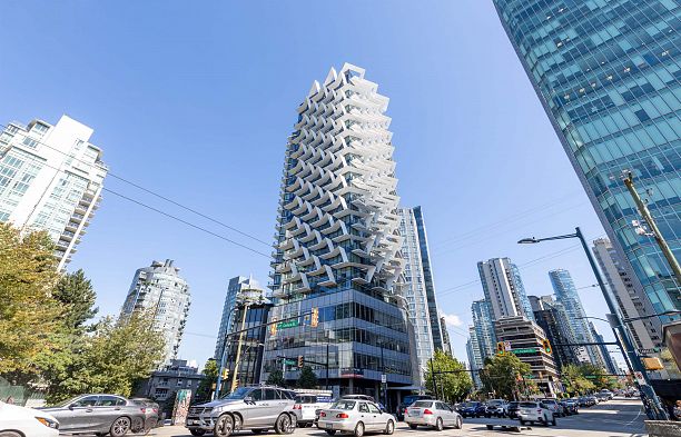 1701 620 Cardero Street Coal Harbour