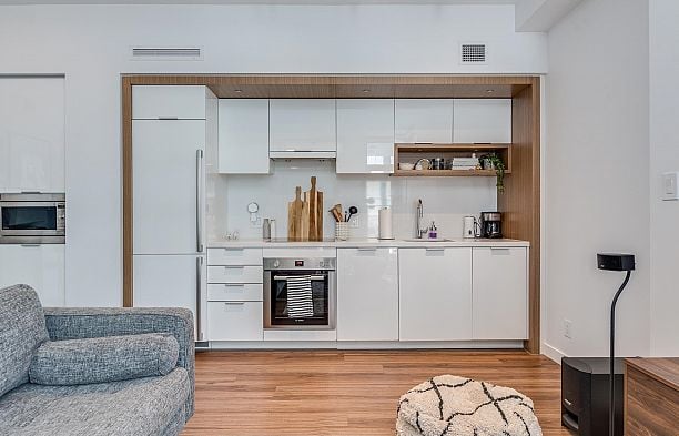 516 1661 Quebec Street Mount Pleasant VE