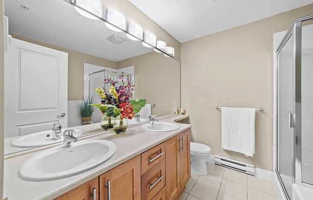 301 4885 Valley Drive Quilchena