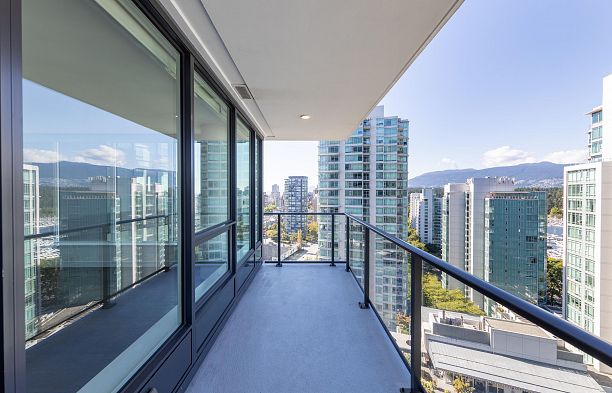1701 620 Cardero Street Coal Harbour