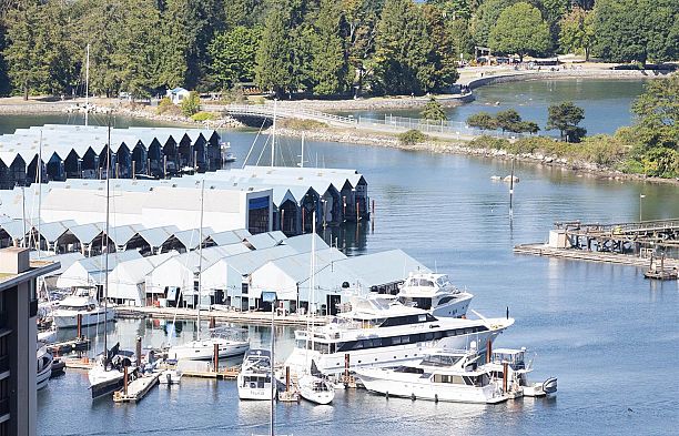 1701 620 Cardero Street Coal Harbour