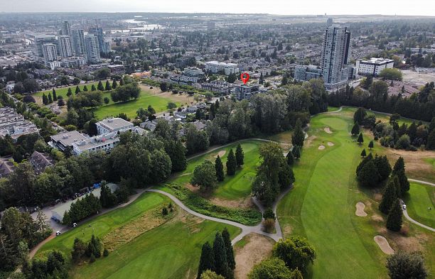 202 477 W 59th Avenue South Cambie