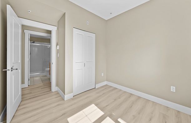 301 4885 Valley Drive Quilchena
