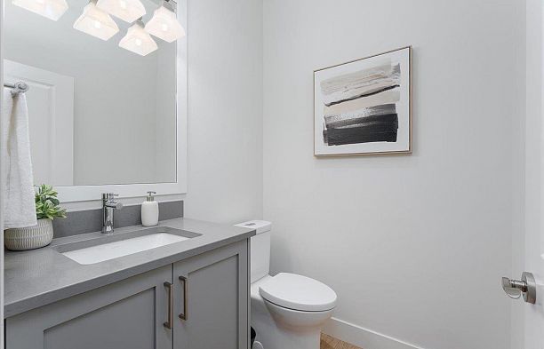 4448 W 8th Avenue Point Grey