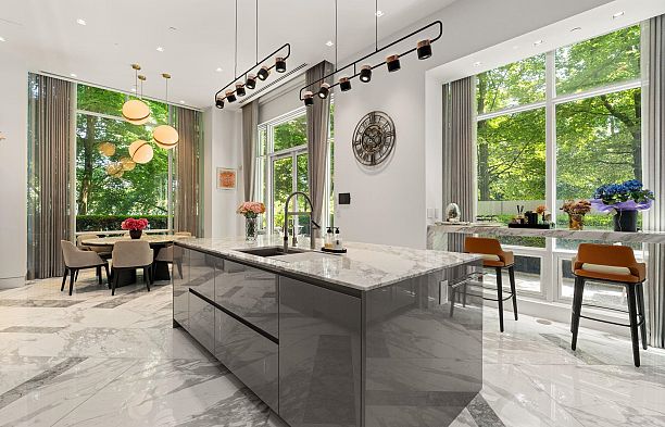 107 323 Jervis Street Coal Harbour