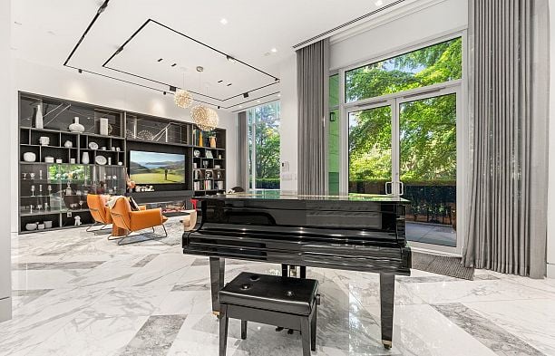 107 323 Jervis Street Coal Harbour