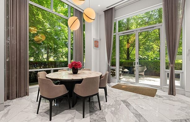 107 323 Jervis Street Coal Harbour