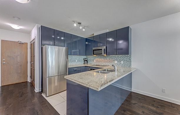 603 1188 W Pender Street Coal Harbour