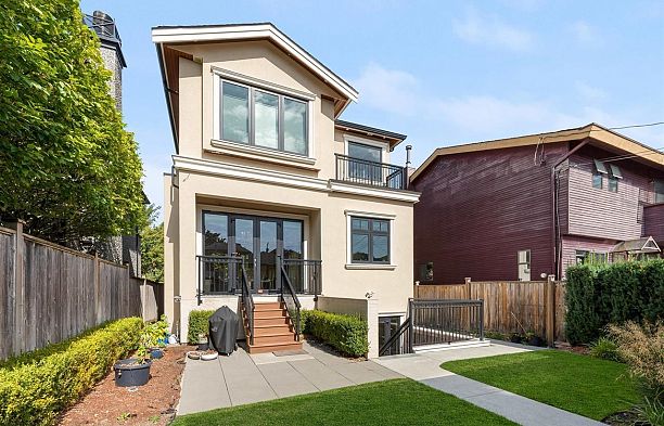 4650 W 6th Avenue Point Grey