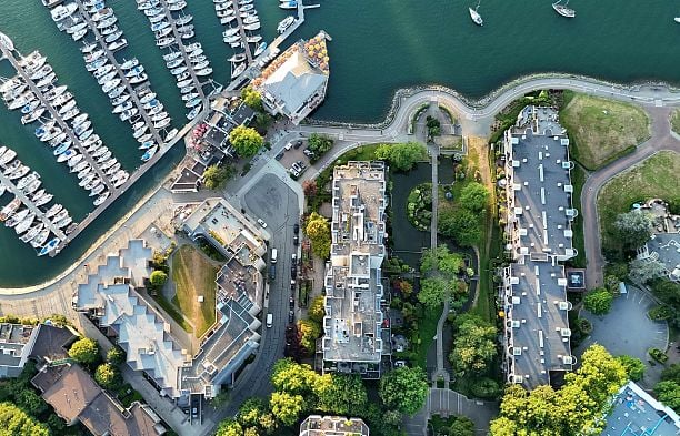 411 456 Moberly Road False Creek
