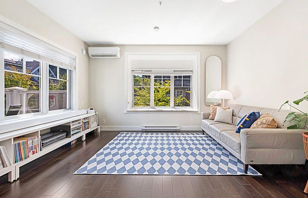 1483 Tilney Mews South Granville