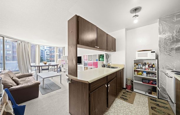 313 1330 Burrard Street Downtown VW