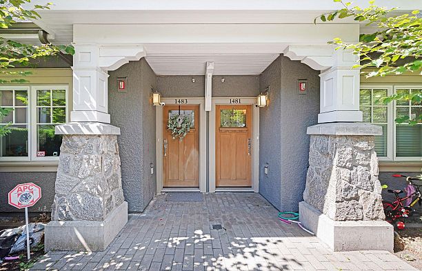 1483 Tilney Mews South Granville