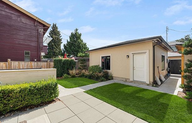 4650 W 6th Avenue Point Grey