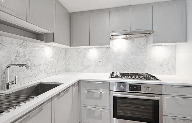 223 7828 Granville Street Marpole