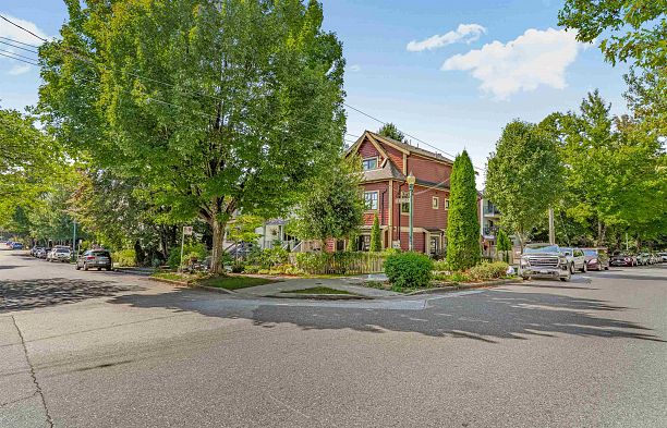 3103 St. George Street Mount Pleasant VE
