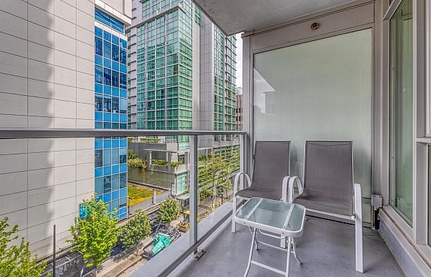 603 1188 W Pender Street Coal Harbour