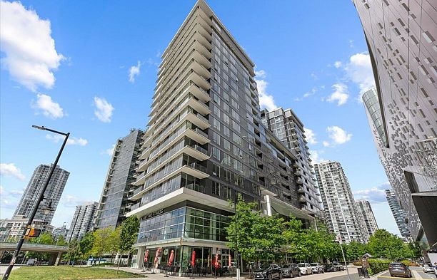 1611 68 Smithe Street Downtown VW