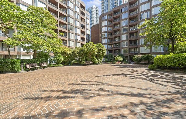 313 1330 Burrard Street Downtown VW