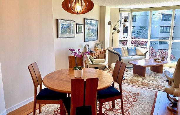 411 456 Moberly Road False Creek